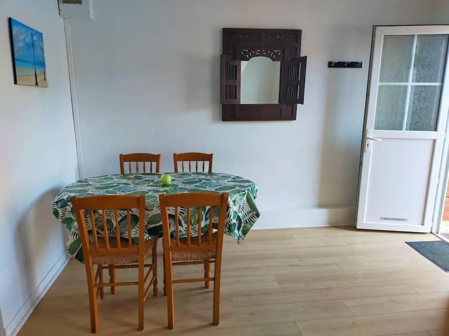 Bienvenue Chez Vous Apartment Honfleur Bagian luar foto